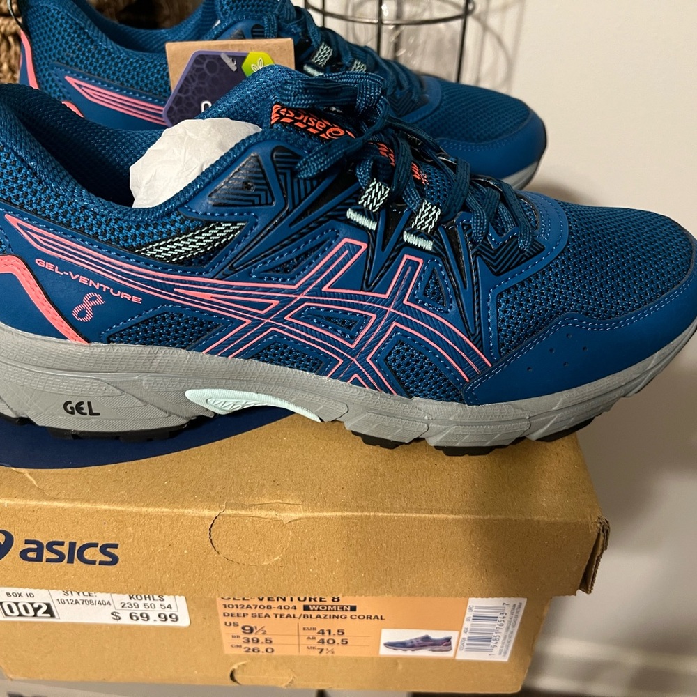ASICS Gel-Venture 8